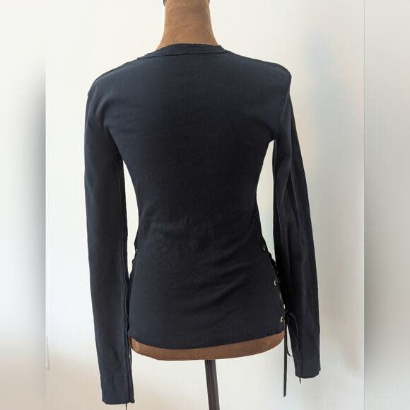 United Colors of Benetton Made in Italy Long Sleeve Black Tee w/ Lace Up Sides M - Picture 2 of 6